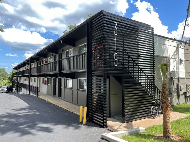 Urbana - TLH RENT
