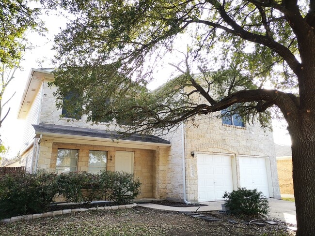 Building Photo - 5805 Speyside Dr