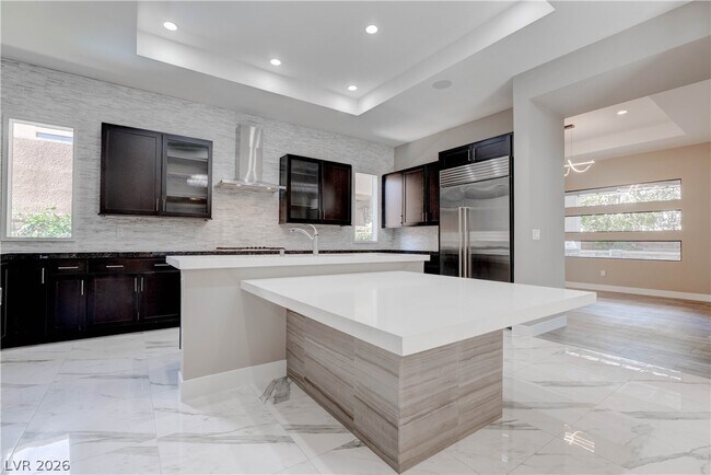 Building Photo - 86 Pristine Glen St