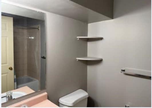 Building Photo - 2 Bedroom 2 Bath unit
