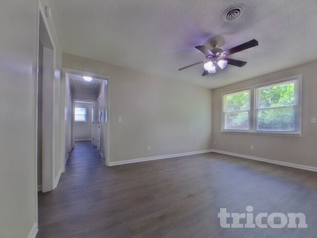 Foto del edificio - 2308 S Partridge Cir