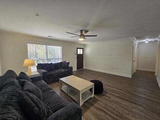 Photo - 490 S Barnett Shoals Rd Townhome