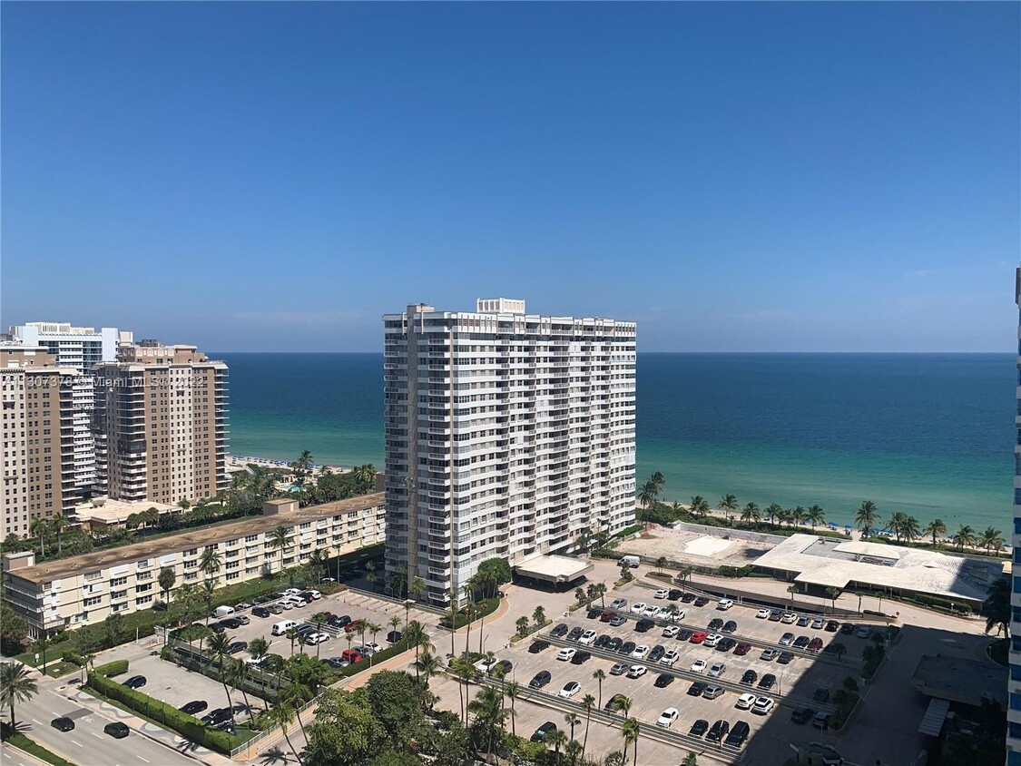 Primary Photo - 1985 S Ocean Dr