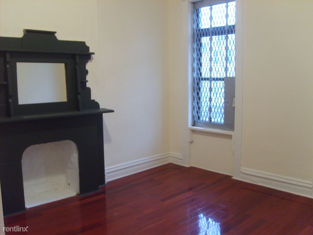 Primary Photo - 1028 Bedford Ave