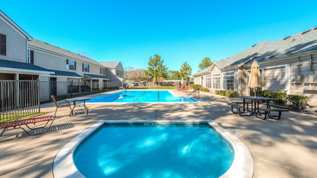 Park Village Apartments Conroe, TX