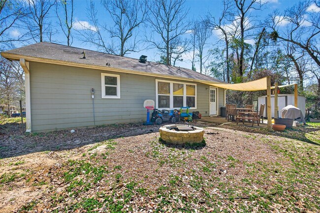 Foto del edificio - 10391 Royal Magnolia Dr