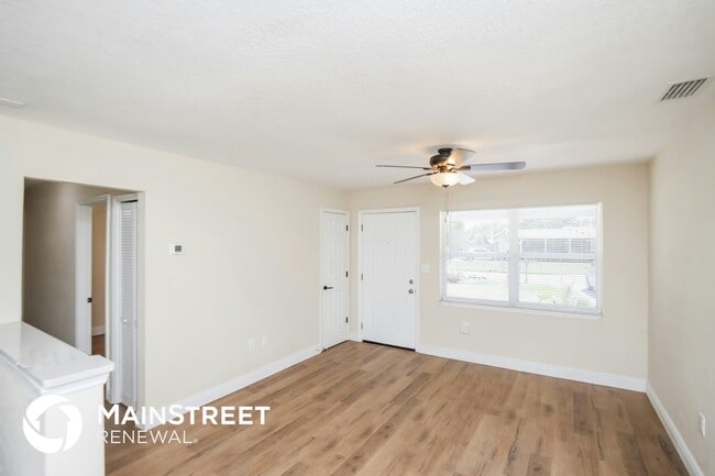 Building Photo - 1286 Hollywood Dr
