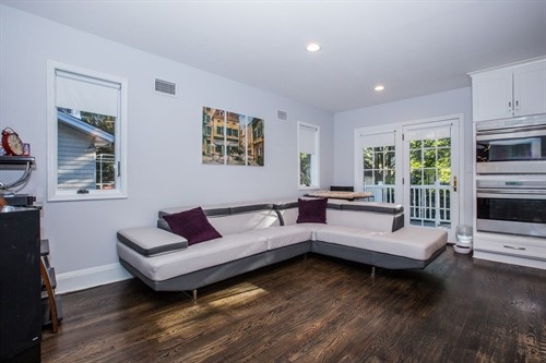 Foto del edificio - A Very Special Tenafly Rental!