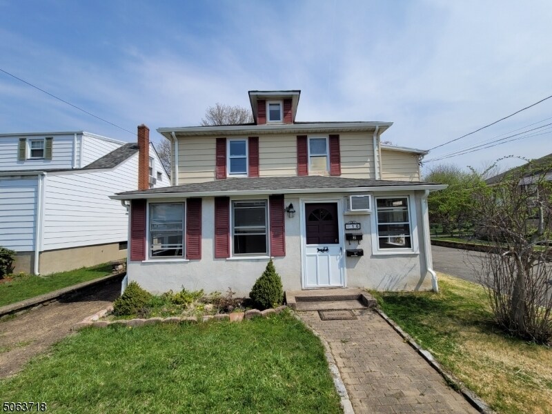 16 Park Pl, Little Falls, NJ 07424 House Rental in Little Falls, NJ