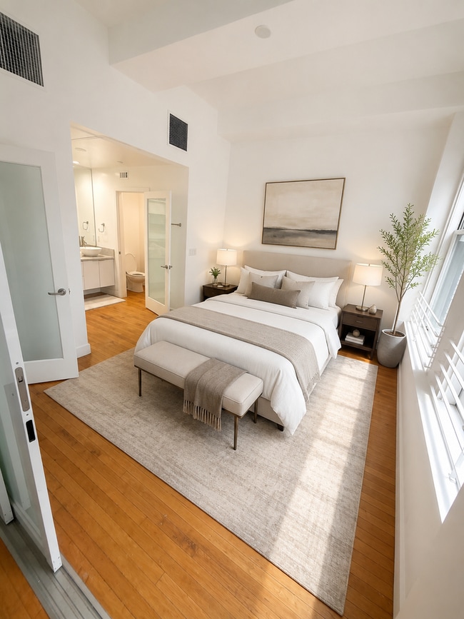 Interior Photo - HWH Luxury Living