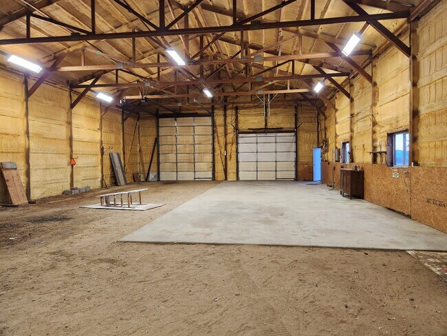 Building Photo - 15507 Co Rd 10