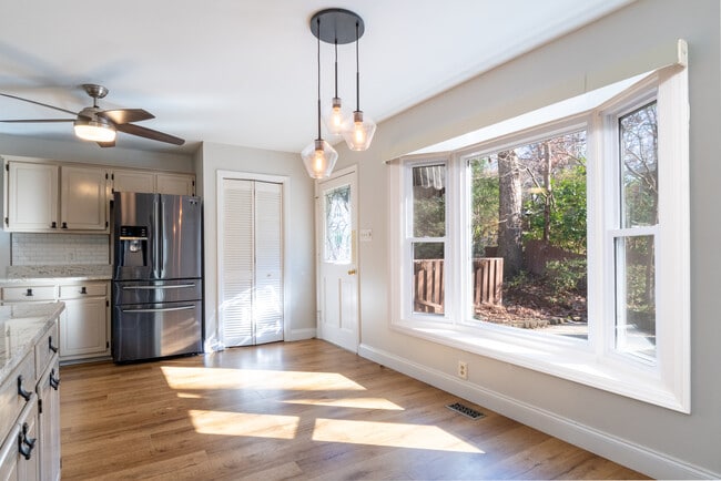 Photo - 5603 Ventura Dr House