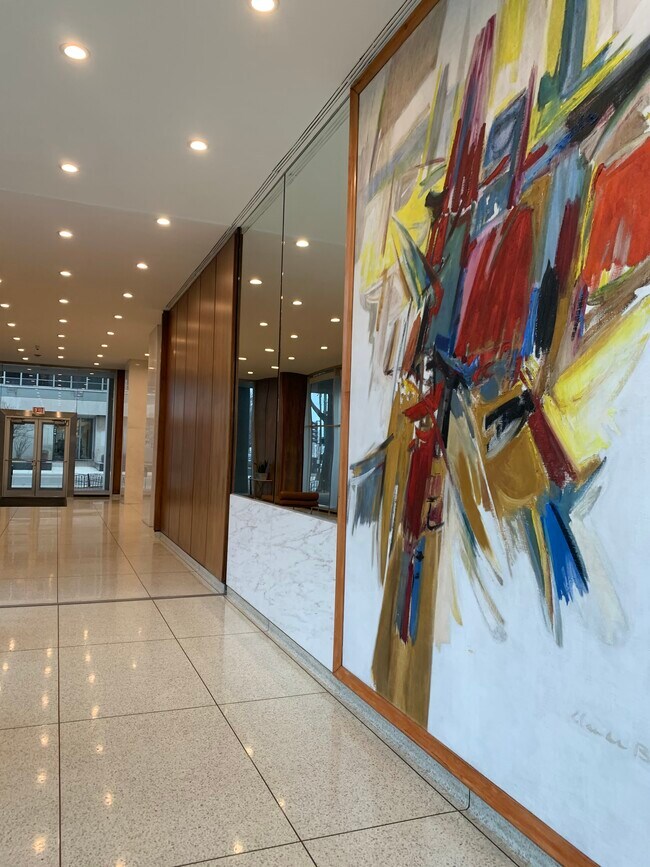 Lobby - 3600 N Lake Shore Dr