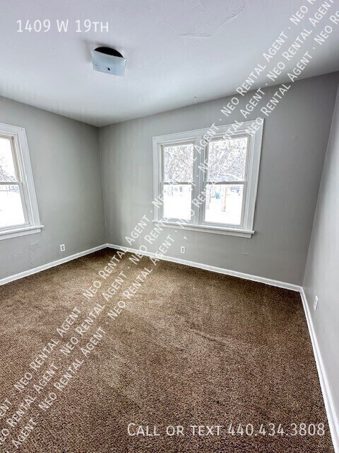 Foto del edificio - 1409 W 19th St