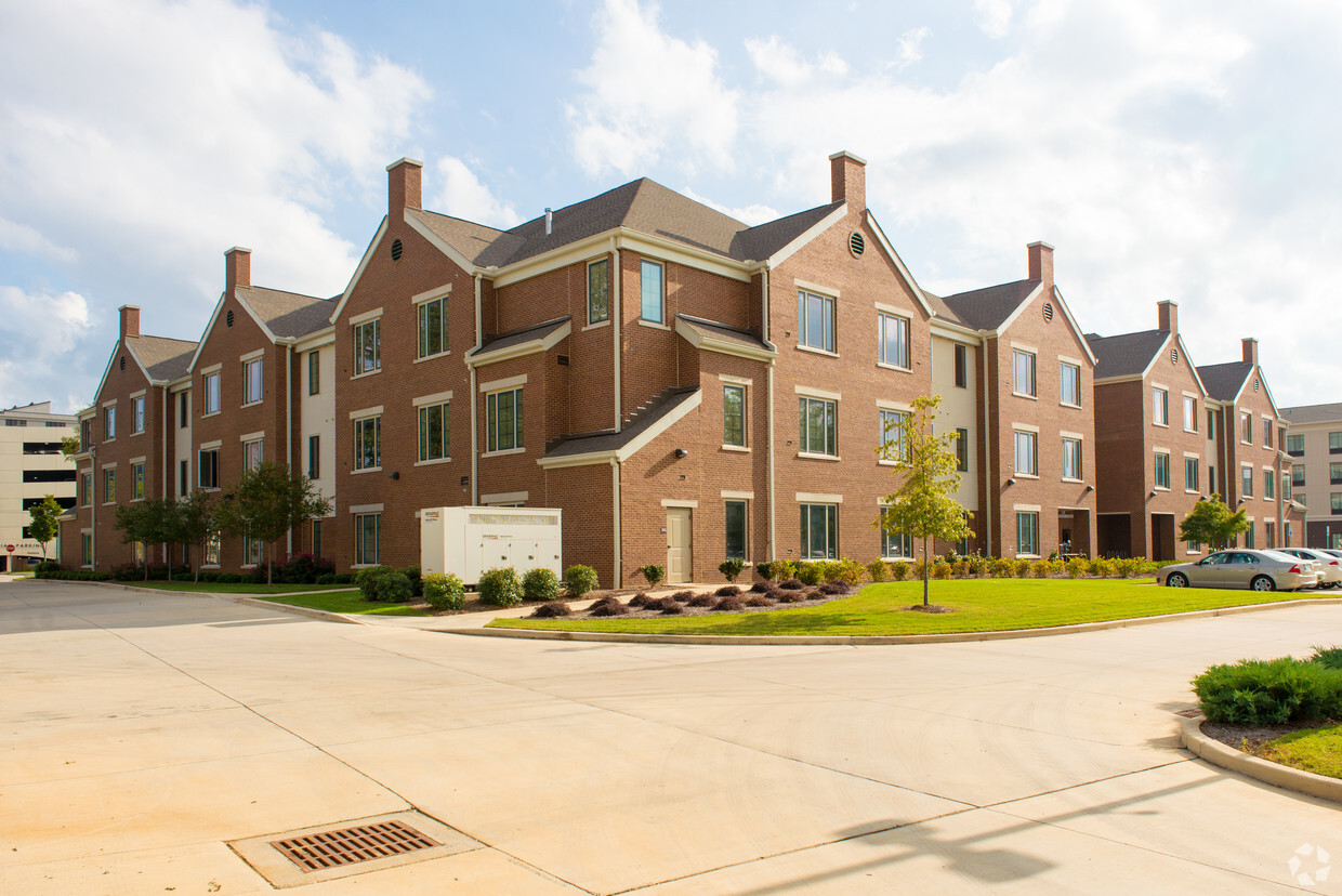 Foto del edificio - Gateway Place Apartments