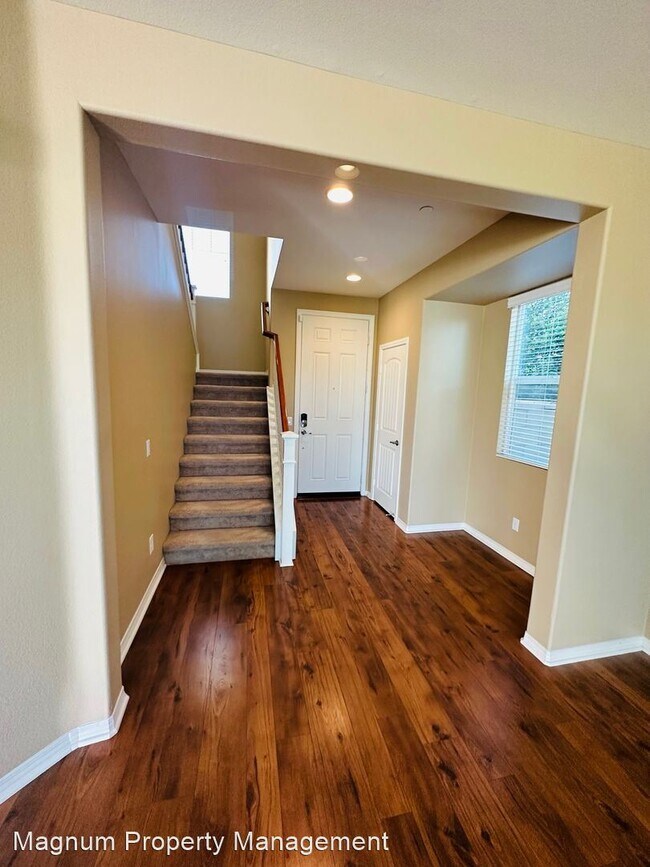 Building Photo - 4 br, 2.5 bath House - 31571 Rose Sage Way