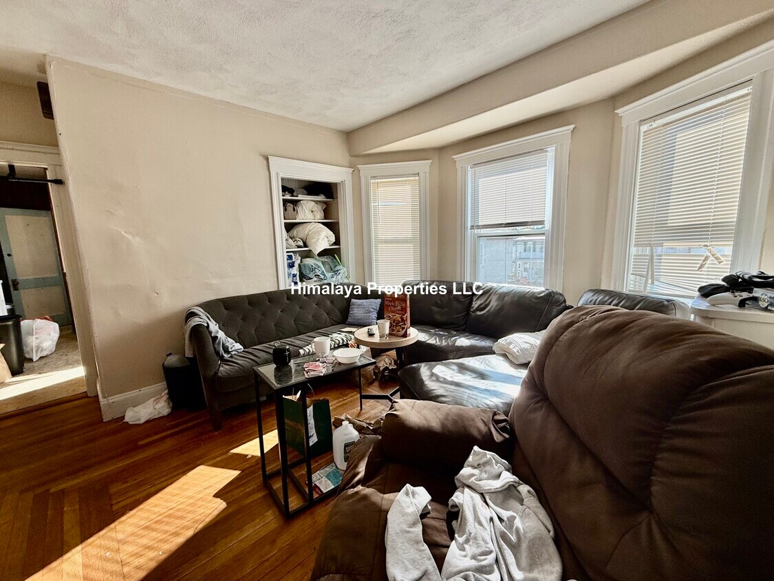 Foto principal - 112 College Ave