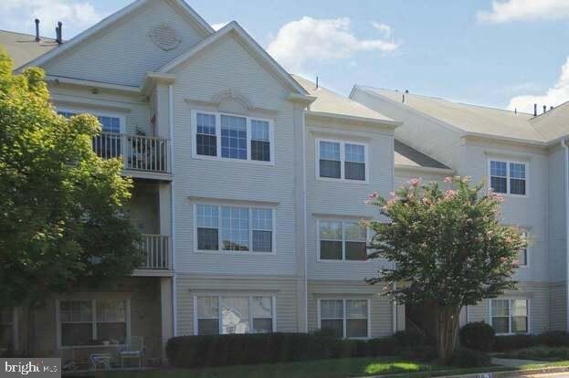 Foto del edificio - 12451 Hayes Ct