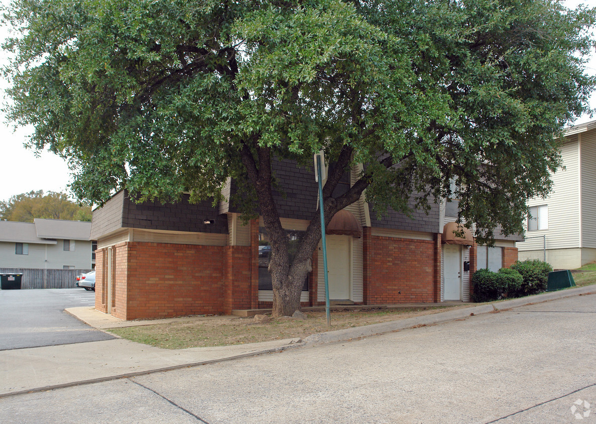 Foto principal - Park Heights Townhomes