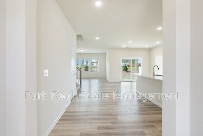 Foto del edificio - 7010 Shale Loop