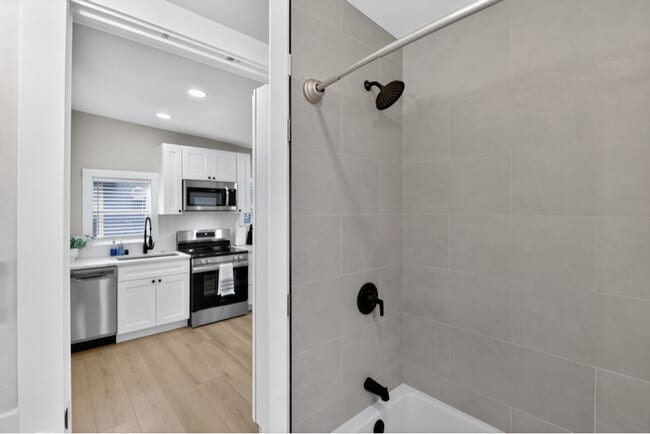 Building Photo - 8140 9th Ave SW