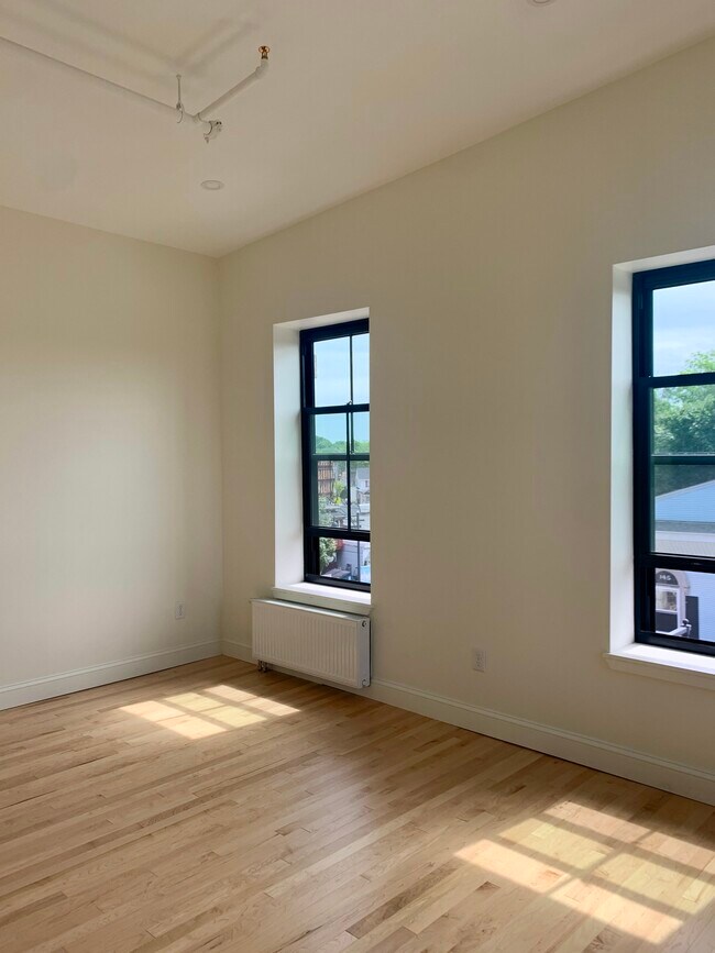 Foto del edificio - 146 Main St