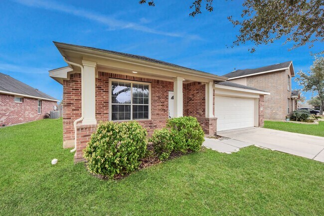 Building Photo - 1722 Lansing Cove Dr