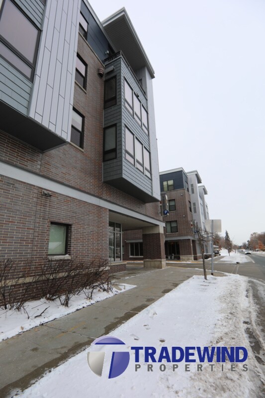 Foto del edificio - 7600 Lyndale Ave S