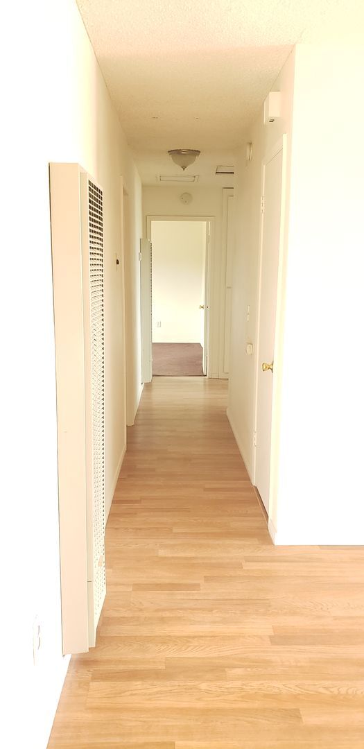 Foto del edificio - 3 Bedroom 2  Bath home with Garage in the heart of JT!!