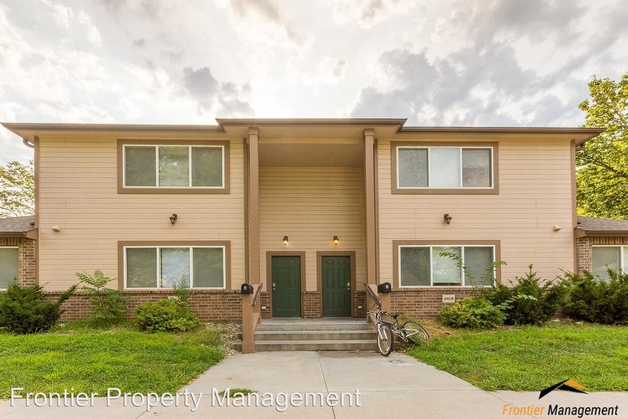 Primary Photo - 402 N 10th St