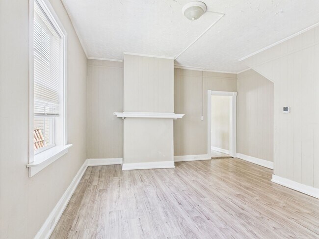 Foto del edificio - 1454-1456 Ferndale Avenue