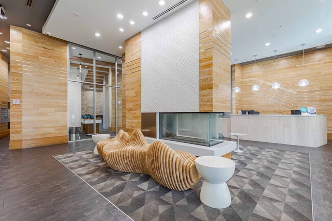 Foto del edificio - Jefferson Marketplace