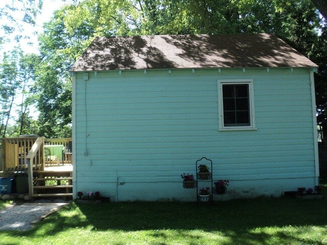 Building Photo - 271 S Rankin St