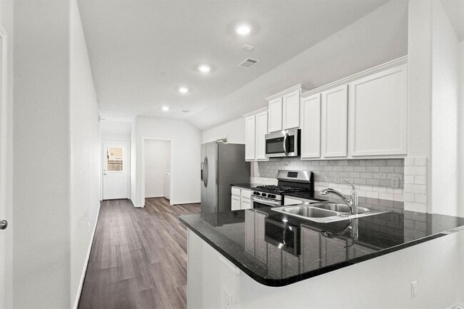 Building Photo - 23724 Woodgreen Terrace Dr