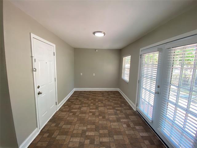 Foto del edificio - 317 E Ridgewood Dr