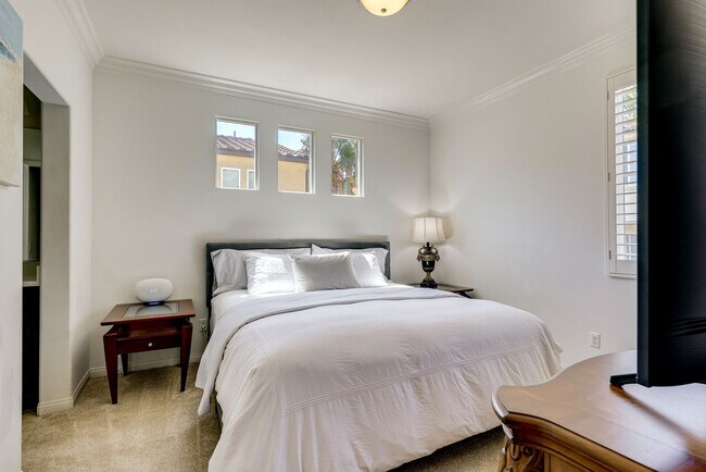 Foto del edificio - 5086 Cascade Way
