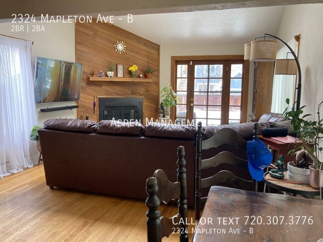 Building Photo - Unique 2BR, 2BA in excellent Boulder locat...