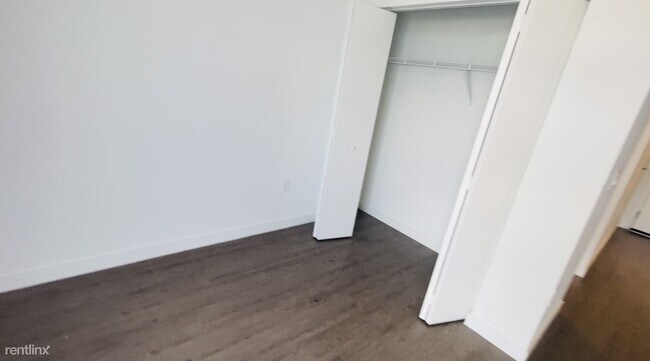 Foto del edificio - 2 br, 2 bath Condo - 3435 NW 7th St NUEVO ...