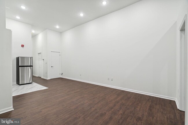 Foto del edificio - 37 N 3rd St