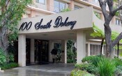 Foto principal - 100 S Doheny Dr
