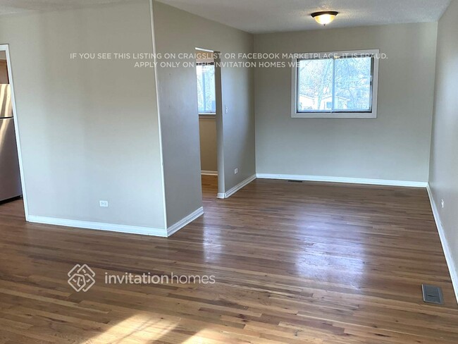 Building Photo - 597 Hillcrest Ct