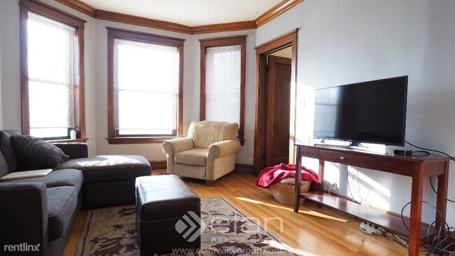 Foto del edificio - 2 br, 1 bath  - 3501 N Bell Apt 2 Unit 2
