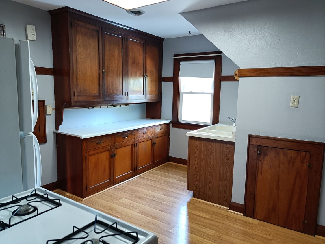 Foto principal - 9214 S Chicago Rd