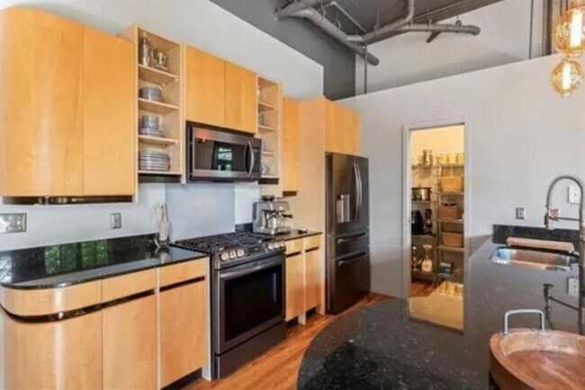 Foto del edificio - 3235 Roswell Rd NE