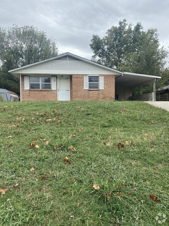 Apartments For Rent in Francis, OK with Hardwood Floors 2 Rentals