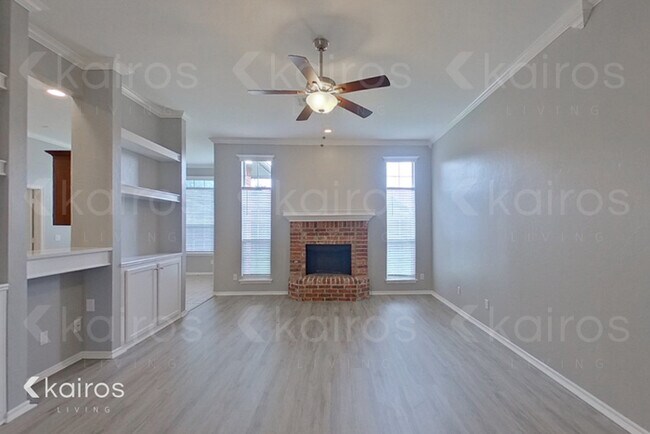 Building Photo - 1833 Camden Way