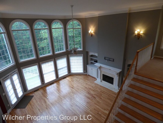 Building Photo - 5 br, 5.5 bath House - 810 Falls Point Cir