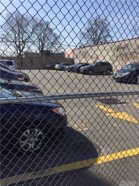 Foto del edificio - 80-06 47th Ave