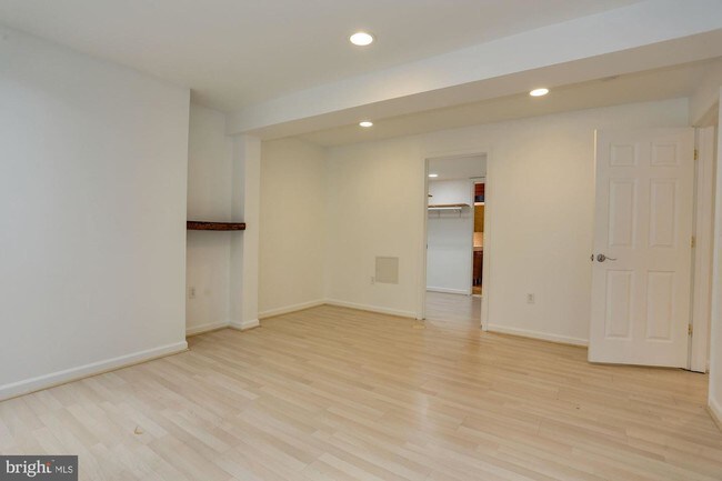Foto del edificio - 424 Q St NW