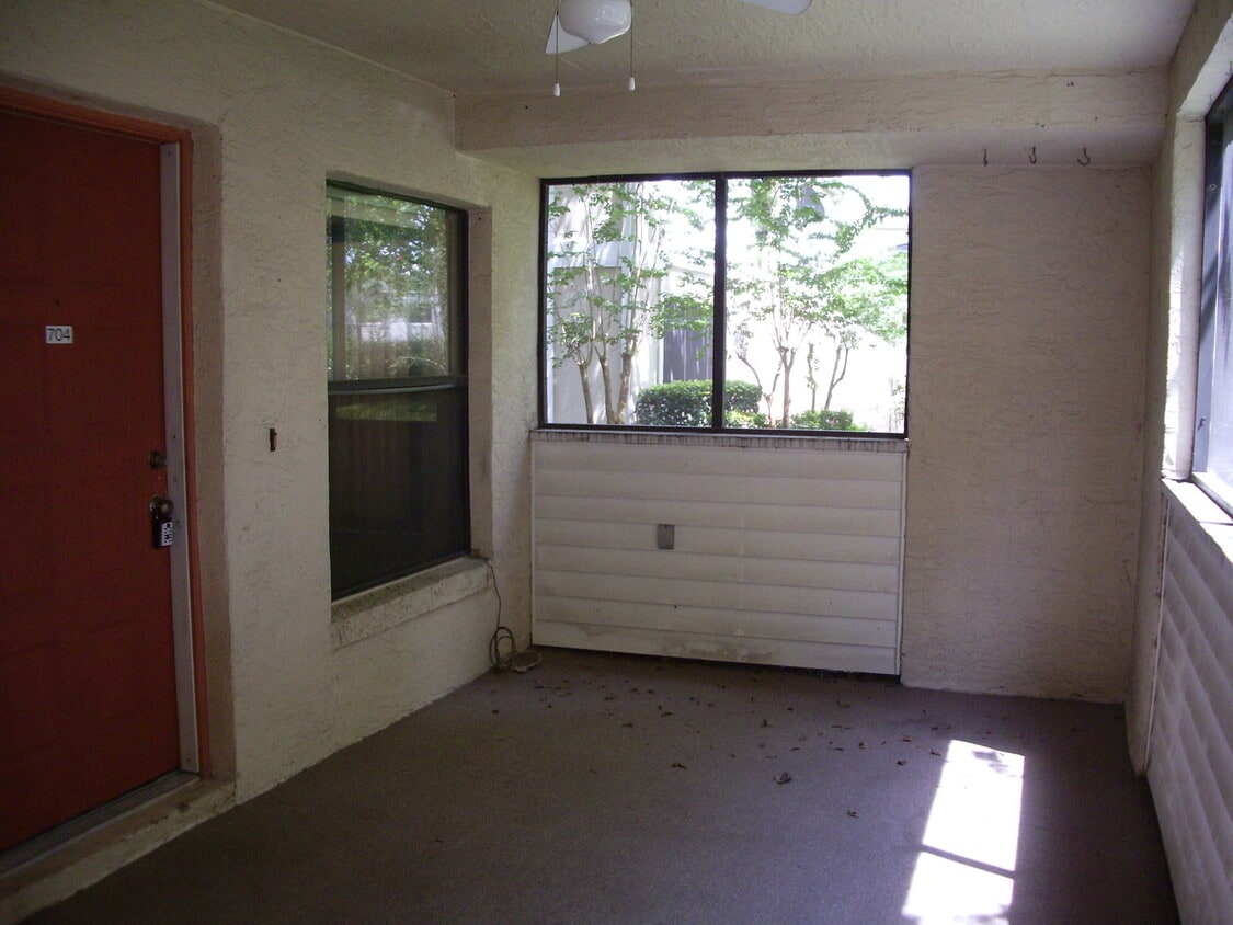 Building Photo - 3148s